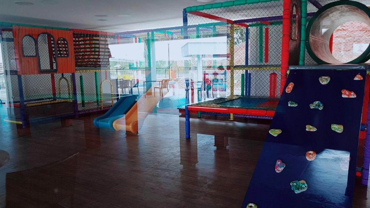 Resort Do Lago Apart Caldas Novas Exterior photo